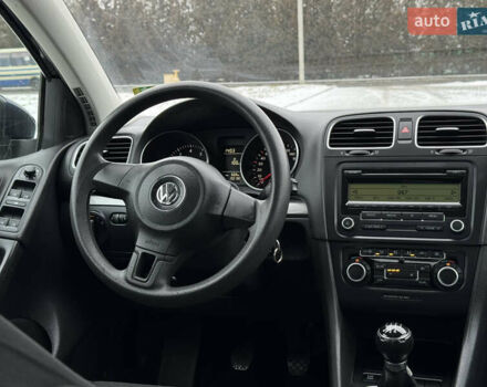 Синий Фольксваген Гольф, объемом двигателя 1.4 л и пробегом 192 тыс. км за 6890 $, фото 31 на Automoto.ua