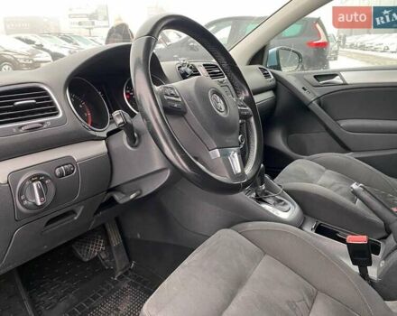 Синий Фольксваген Гольф, объемом двигателя 1.4 л и пробегом 245 тыс. км за 8190 $, фото 26 на Automoto.ua