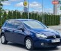 Синий Фольксваген Гольф, объемом двигателя 1.6 л и пробегом 163 тыс. км за 8999 $, фото 1 на Automoto.ua