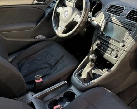 Синій Фольксваген Гольф, об'ємом двигуна 1.6 л та пробігом 280 тис. км за 7089 $, фото 12 на Automoto.ua