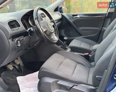 Синій Фольксваген Гольф, об'ємом двигуна 1.6 л та пробігом 190 тис. км за 7750 $, фото 55 на Automoto.ua