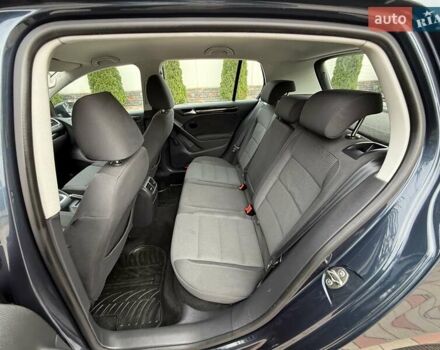 Фольксваген Гольф 2010 в Иршава на Automoto.ua Синий Фольксваген Гольф, объемом двигателя 1.39 л и пробегом 228 тыс. км за 8300 $, фото 53 на Automoto.ua