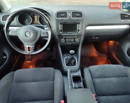 Синій Фольксваген Гольф, об'ємом двигуна 1.4 л та пробігом 165 тис. км за 7499 $, фото 8 на Automoto.ua
