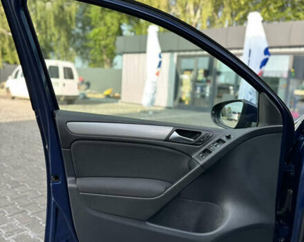 Синий Фольксваген Гольф, объемом двигателя 1.4 л и пробегом 181 тыс. км за 6800 $, фото 28 на Automoto.ua