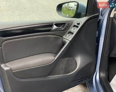 Синий Фольксваген Гольф, объемом двигателя 1.39 л и пробегом 202 тыс. км за 8350 $, фото 16 на Automoto.ua