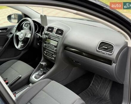 Фольксваген Гольф 2010 в Иршава на Automoto.ua Синий Фольксваген Гольф, объемом двигателя 1.39 л и пробегом 228 тыс. км за 8300 $, фото 38 на Automoto.ua