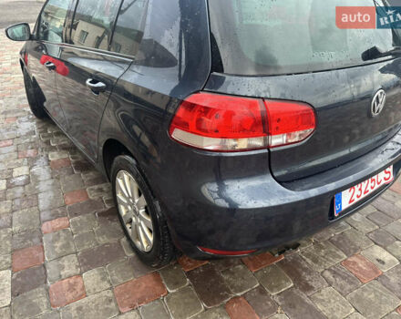 Синий Фольксваген Гольф, объемом двигателя 1.39 л и пробегом 240 тыс. км за 8000 $, фото 5 на Automoto.ua