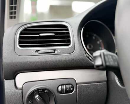 Синий Фольксваген Гольф, объемом двигателя 1.6 л и пробегом 190 тыс. км за 7700 $, фото 23 на Automoto.ua