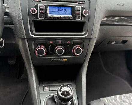 Синий Фольксваген Гольф, объемом двигателя 1.4 л и пробегом 157 тыс. км за 7600 $, фото 42 на Automoto.ua