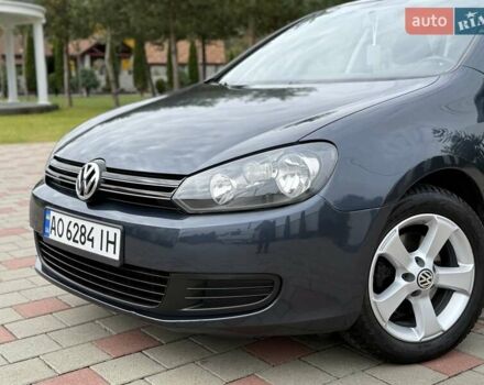 Фольксваген Гольф 2010 в Иршава на Automoto.ua Синий Фольксваген Гольф, объемом двигателя 1.39 л и пробегом 228 тыс. км за 8300 $, фото 6 на Automoto.ua