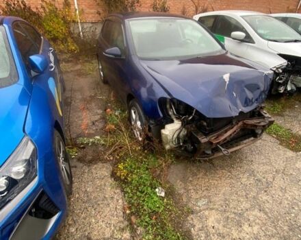 Синий Фольксваген Гольф, объемом двигателя 1.6 л и пробегом 175 тыс. км за 4600 $, фото 1 на Automoto.ua