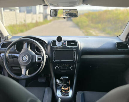 Синій Фольксваген Гольф, об'ємом двигуна 1.6 л та пробігом 282 тис. км за 8400 $, фото 16 на Automoto.ua