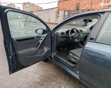 Синий Фольксваген Гольф, объемом двигателя 1.4 л и пробегом 255 тыс. км за 7490 $, фото 16 на Automoto.ua