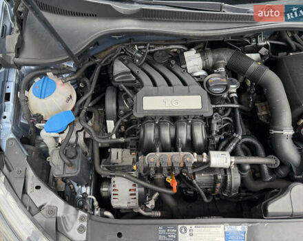 Синий Фольксваген Гольф, объемом двигателя 1.6 л и пробегом 204 тыс. км за 8650 $, фото 107 на Automoto.ua