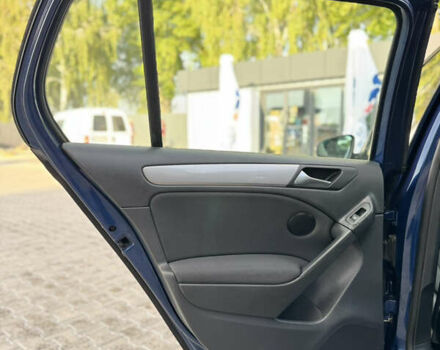 Синий Фольксваген Гольф, объемом двигателя 1.4 л и пробегом 181 тыс. км за 6800 $, фото 44 на Automoto.ua