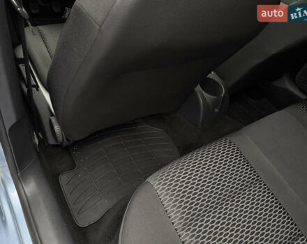 Синий Фольксваген Гольф, объемом двигателя 1.6 л и пробегом 204 тыс. км за 8650 $, фото 96 на Automoto.ua