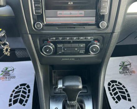 Синий Фольксваген Гольф, объемом двигателя 1.2 л и пробегом 248 тыс. км за 7000 $, фото 14 на Automoto.ua