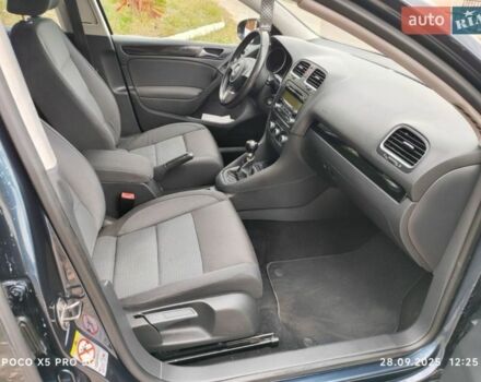 Синий Фольксваген Гольф, объемом двигателя 1.4 л и пробегом 245 тыс. км за 7400 $, фото 7 на Automoto.ua