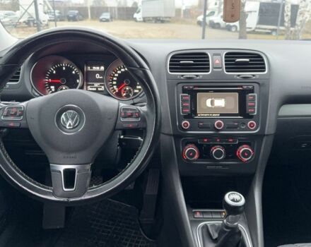 Синий Фольксваген Гольф, объемом двигателя 1.6 л и пробегом 245 тыс. км за 8500 $, фото 6 на Automoto.ua