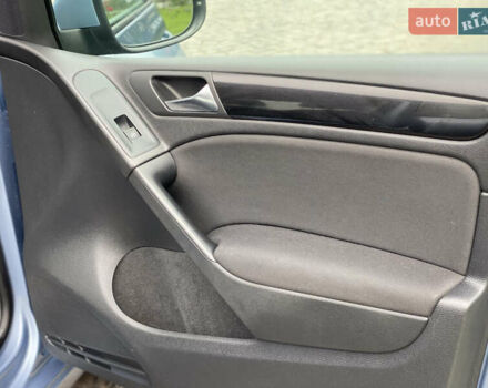 Синий Фольксваген Гольф, объемом двигателя 1.39 л и пробегом 202 тыс. км за 8350 $, фото 26 на Automoto.ua