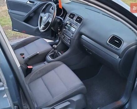 Синій Фольксваген Гольф, об'ємом двигуна 1.2 л та пробігом 177 тис. км за 5900 $, фото 9 на Automoto.ua