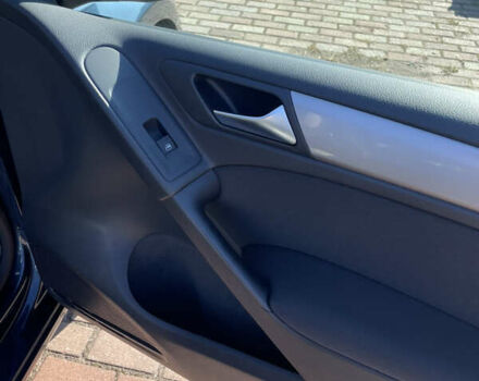 Синій Фольксваген Гольф, об'ємом двигуна 1.39 л та пробігом 213 тис. км за 9200 $, фото 21 на Automoto.ua