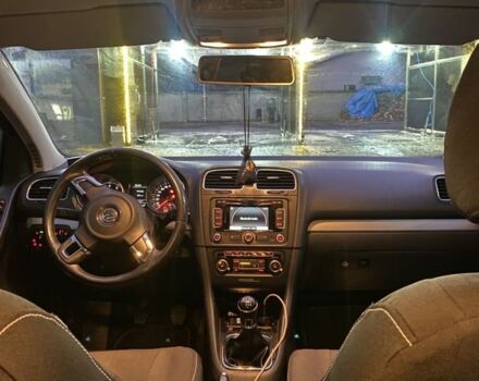 Фольксваген Гольф 2011 в Полтаве на Automoto.ua Синий Фольксваген Гольф, объемом двигателя 1.4 л и пробегом 180 тыс. км за 7100 $, фото 6 на Automoto.ua
