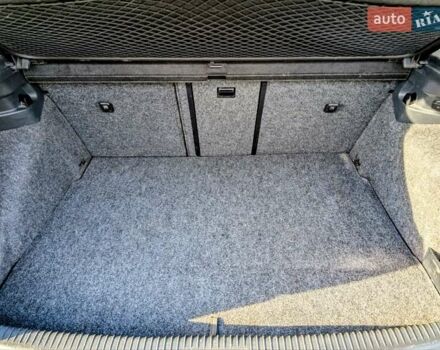 Синий Фольксваген Гольф, объемом двигателя 2.48 л и пробегом 223 тыс. км за 8799 $, фото 7 на Automoto.ua