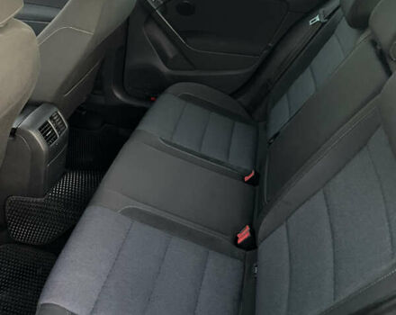 Синий Фольксваген Гольф, объемом двигателя 1.39 л и пробегом 274 тыс. км за 7800 $, фото 9 на Automoto.ua