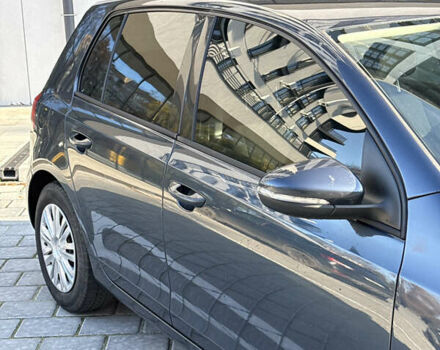 Синий Фольксваген Гольф, объемом двигателя 1.6 л и пробегом 263 тыс. км за 8100 $, фото 6 на Automoto.ua