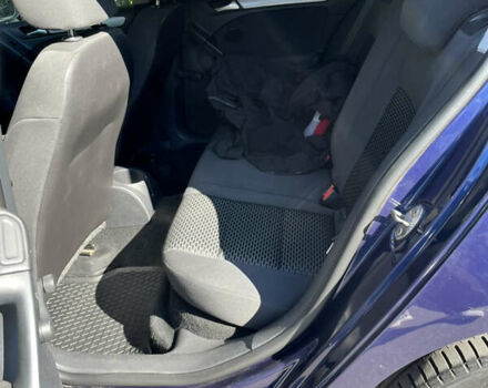 Синий Фольксваген Гольф, объемом двигателя 1.4 л и пробегом 210 тыс. км за 7500 $, фото 18 на Automoto.ua