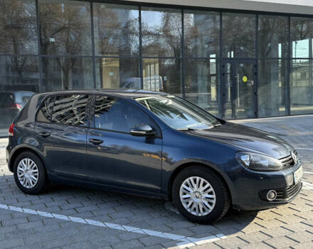 Синий Фольксваген Гольф, объемом двигателя 1.6 л и пробегом 263 тыс. км за 8100 $, фото 5 на Automoto.ua