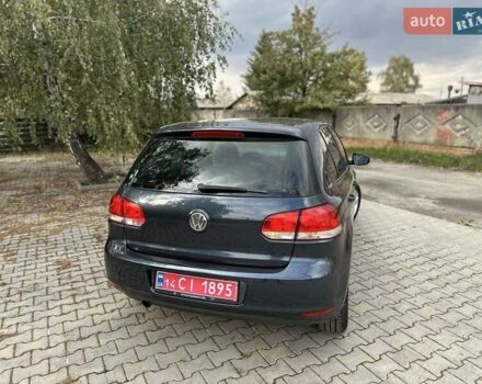 Синий Фольксваген Гольф, объемом двигателя 1.6 л и пробегом 239 тыс. км за 9999 $, фото 18 на Automoto.ua