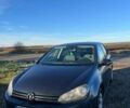 Синий Фольксваген Гольф, объемом двигателя 1.6 л и пробегом 250 тыс. км за 5799 $, фото 1 на Automoto.ua