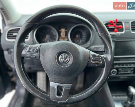 Синий Фольксваген Гольф, объемом двигателя 1.39 л и пробегом 231 тыс. км за 7000 $, фото 25 на Automoto.ua