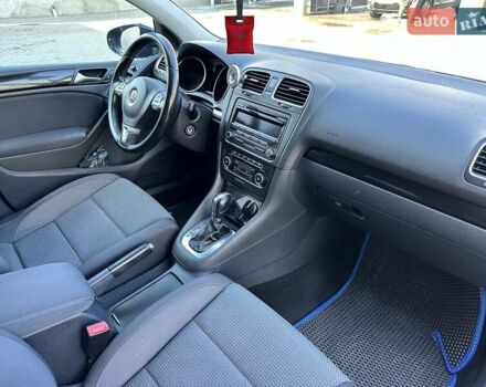 Синий Фольксваген Гольф, объемом двигателя 1.6 л и пробегом 201 тыс. км за 10499 $, фото 34 на Automoto.ua