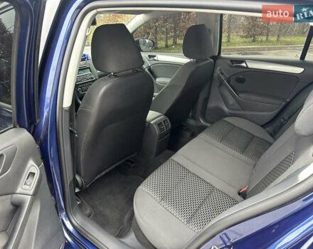 Синий Фольксваген Гольф, объемом двигателя 1.6 л и пробегом 157 тыс. км за 7200 $, фото 19 на Automoto.ua