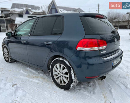 Синий Фольксваген Гольф, объемом двигателя 1.39 л и пробегом 231 тыс. км за 7000 $, фото 4 на Automoto.ua