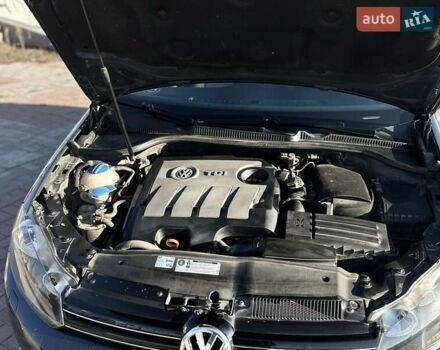Синий Фольксваген Гольф, объемом двигателя 1.6 л и пробегом 201 тыс. км за 10499 $, фото 38 на Automoto.ua