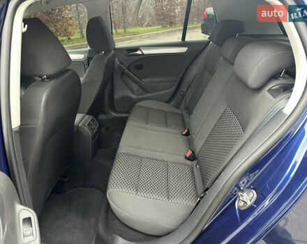 Синий Фольксваген Гольф, объемом двигателя 1.6 л и пробегом 157 тыс. км за 7200 $, фото 20 на Automoto.ua