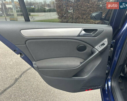 Синий Фольксваген Гольф, объемом двигателя 1.6 л и пробегом 157 тыс. км за 7200 $, фото 18 на Automoto.ua