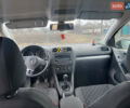 Синий Фольксваген Гольф, объемом двигателя 1.2 л и пробегом 125 тыс. км за 6800 $, фото 20 на Automoto.ua