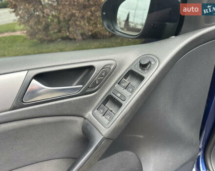 Синий Фольксваген Гольф, объемом двигателя 1.6 л и пробегом 157 тыс. км за 7200 $, фото 15 на Automoto.ua