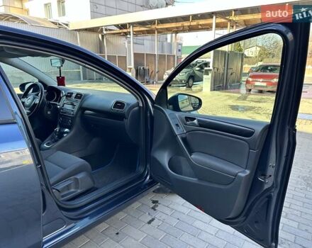 Синий Фольксваген Гольф, объемом двигателя 1.6 л и пробегом 201 тыс. км за 10499 $, фото 32 на Automoto.ua