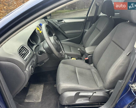 Синий Фольксваген Гольф, объемом двигателя 1.6 л и пробегом 157 тыс. км за 7200 $, фото 17 на Automoto.ua