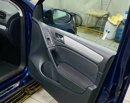 Синій Фольксваген Гольф, об'ємом двигуна 1.4 л та пробігом 207 тис. км за 8200 $, фото 12 на Automoto.ua