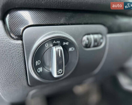 Синий Фольксваген Гольф, объемом двигателя 1.39 л и пробегом 231 тыс. км за 7000 $, фото 24 на Automoto.ua