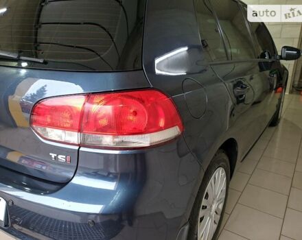 Синий Фольксваген Гольф, объемом двигателя 1.4 л и пробегом 240 тыс. км за 9800 $, фото 4 на Automoto.ua