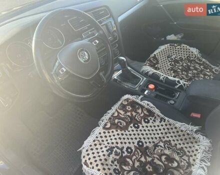 Синий Фольксваген Гольф, объемом двигателя 1.6 л и пробегом 217 тыс. км за 10900 $, фото 3 на Automoto.ua