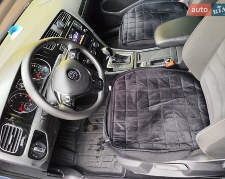 Синий Фольксваген Гольф, объемом двигателя 1.39 л и пробегом 194 тыс. км за 14000 $, фото 13 на Automoto.ua